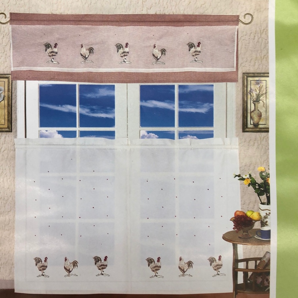 Rooster Kitchen Curtain - Picture 2 of 4